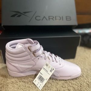 Size 9 Cardi B High Top Classic